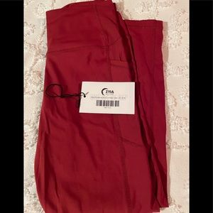 Zyia Active Red Pocket Brilliant Hi-Rise Capri 20”